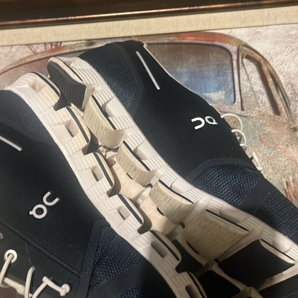 ??‍♂️???‍♂️• ☁️ OnRunning x Comfort Lux Vibes… ☁️•???‍♂️ main image 5